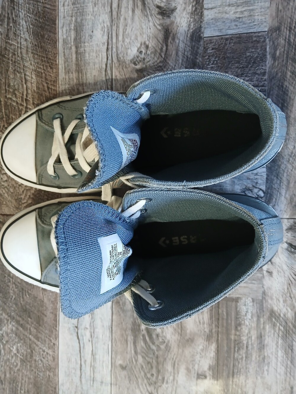 Converse Chuck Taylor All Star High Top "Tiny Tattoos" – Size 8.5 - Picture 6 of 7